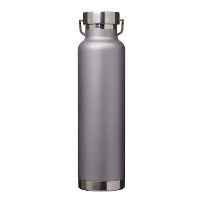 On-trend, durable powder coating. Stainless steel screw-on spill resistant lid with durable stainless steel hand loop.
